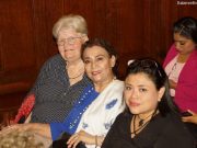Sarahí Jarquín: “he aprendido mucho dialogando con escritoras internacionales” Julia Lohan (Chile/Alemania), Sarahí Jarquín (México) y Marian Godínez (Guatemala) en el V Encuentro Internacional de Poesía Sabersinfin.