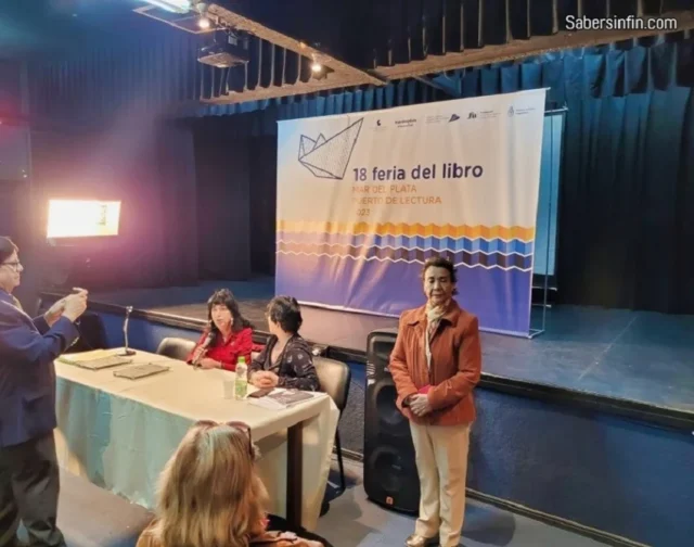 Sarahi Jarquin en la Feria del Libro de Mar del Plata
