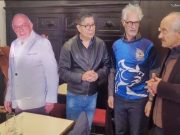 “Ponte la camiseta”, gesto simbólico de la Universidad Mesoamericana, llegó a Uruguay