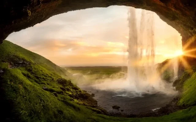 cascada montaña amanecer