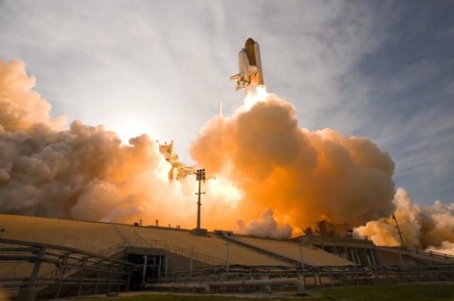 cohete espacial