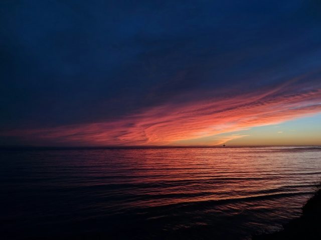 mar roja atardecer