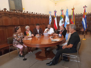 Mesa de diálogo: La voz de Latinoamérica a través de la poesía (Video)