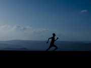 Corriendo detrás de algo