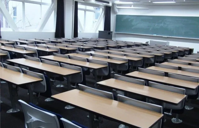 salon de clases-3