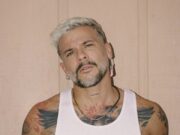 Pedro Capó lanzó nueva versión de “Divina”, su más reciente éxito