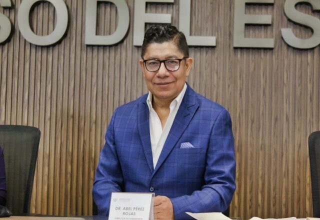 Abel Pérez Rojas en el Congreso del Estado de Puebla