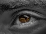 Frente a tus ojos
