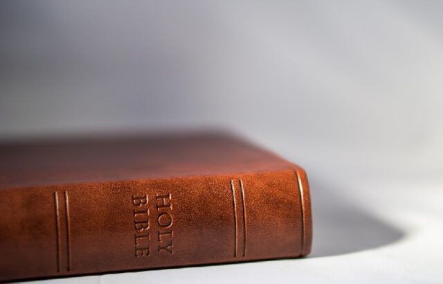 la biblia
