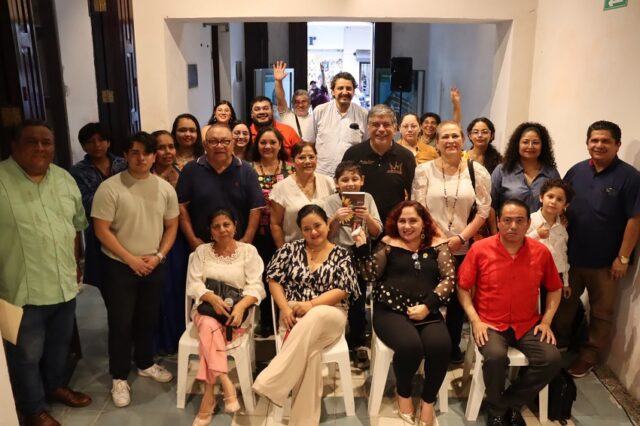 Presentación de la VI Antología SSF en Tabasco 2