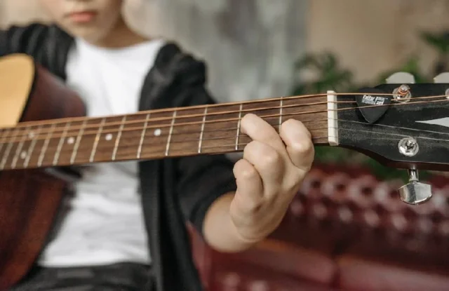 guitarra niños