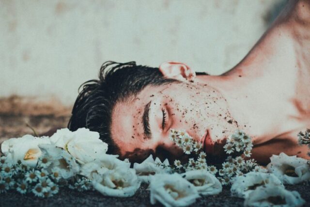 hombre durmiendo