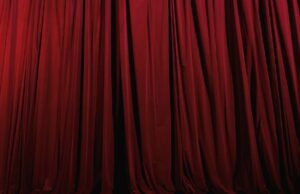 Diálogo con integrantes de la obra de teatro “Hombres necios”