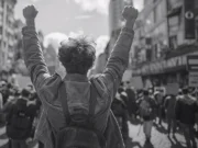 «Triunfo del pueblo», de Cliff Ollin