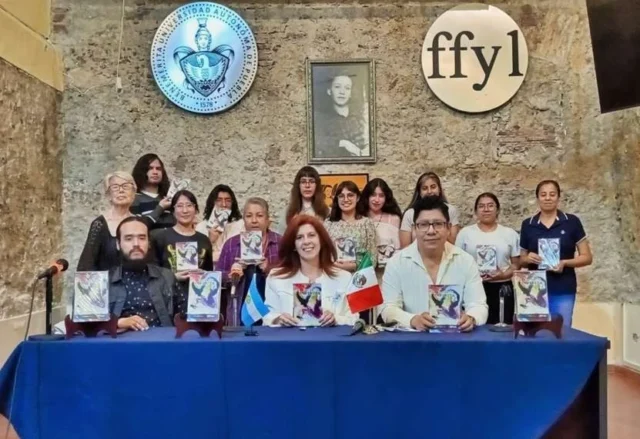 Poesía infinita en la ffyl