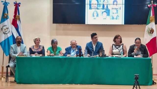 Presentación de la VII Antología internacional de poesía Sabersinfin