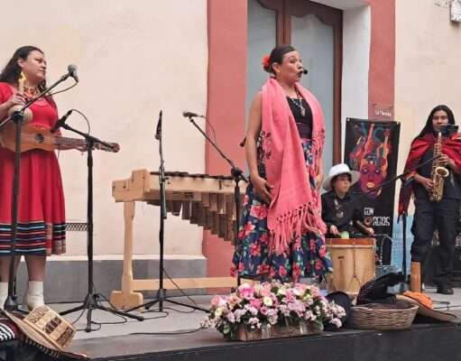 Conversación con Lucía Fernández, directora del grupo Son Folkloreros
