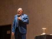 Salvador Calva Morales reflexiona con estudiantes sobre el valor del desapego